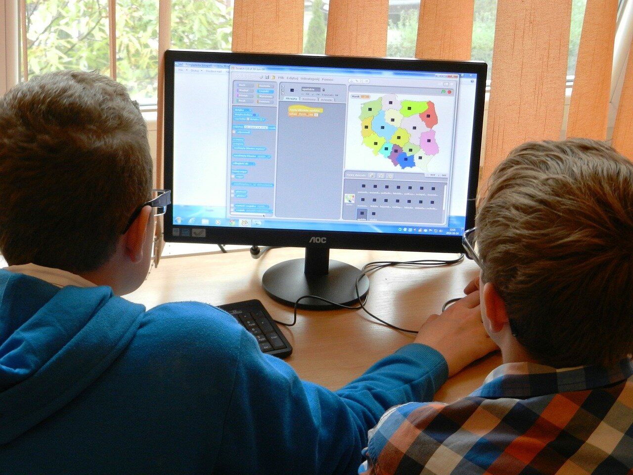 computer-491760_1280.jpg
